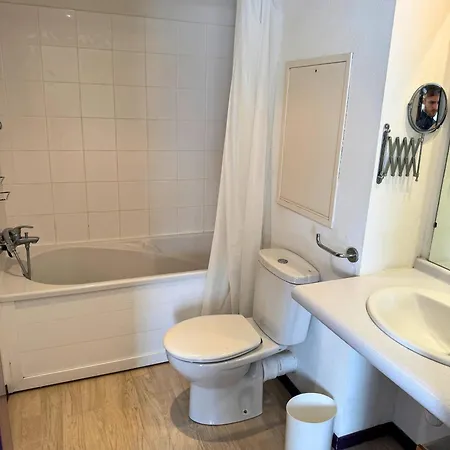 L'essentiel - Gare - Climatisation - Proche Du Centre Lourdes